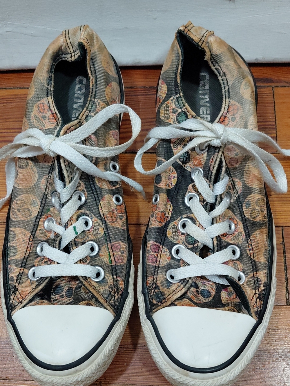Converse All Star Low-Top Calavera Skull Print Lace Up Sneakers Men 7 Women 9